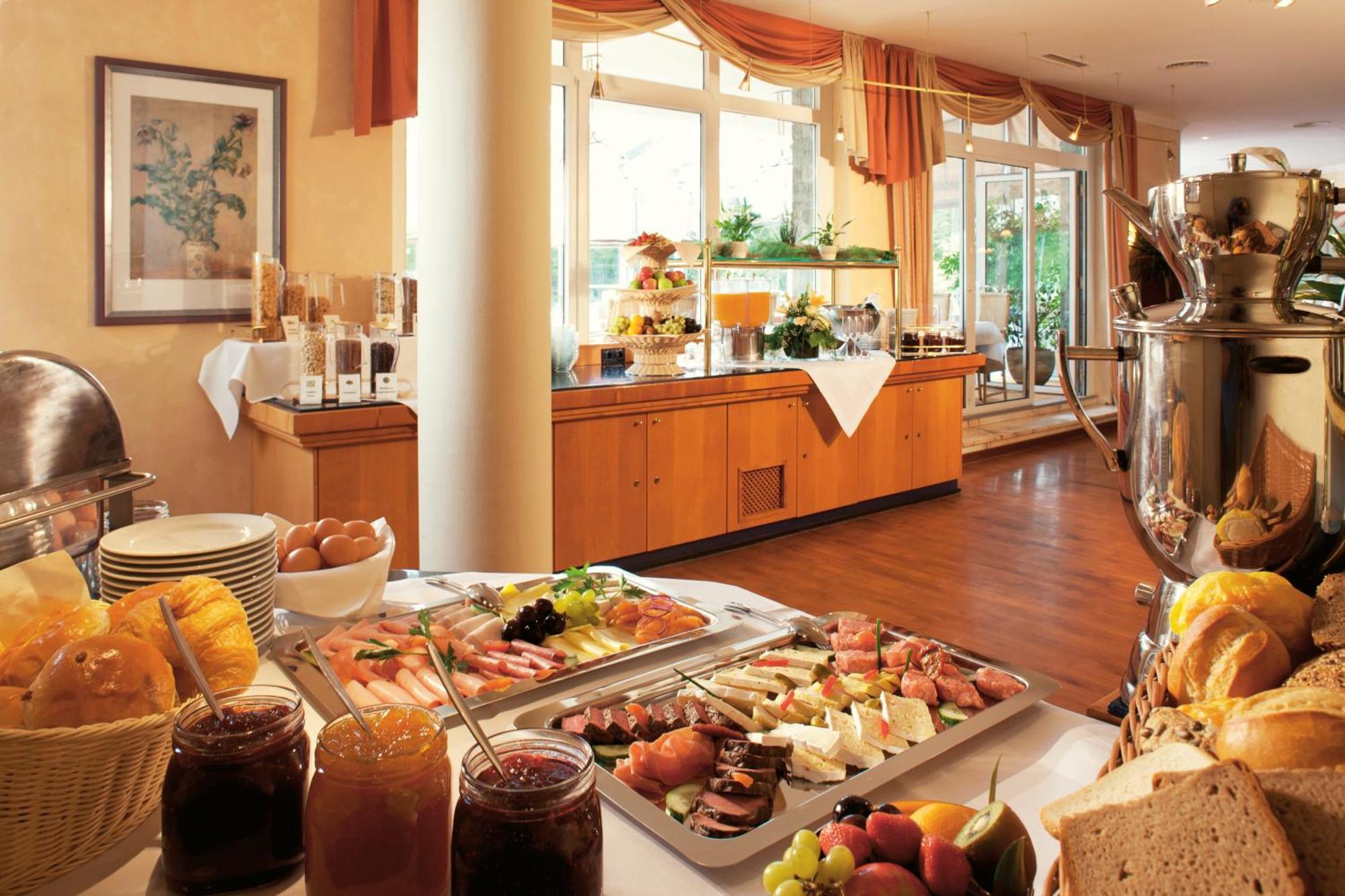 Vital Hotel Westfalen Therme Wellness Resort & Spa Bad Lippspringe Ngoại thất bức ảnh