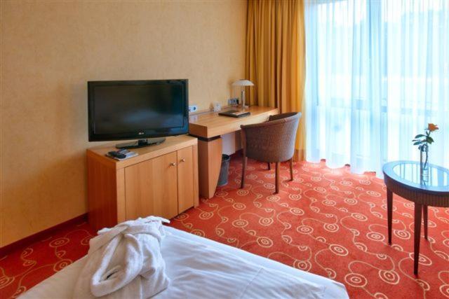 Vital Hotel Westfalen Therme Wellness Resort & Spa Bad Lippspringe Ngoại thất bức ảnh