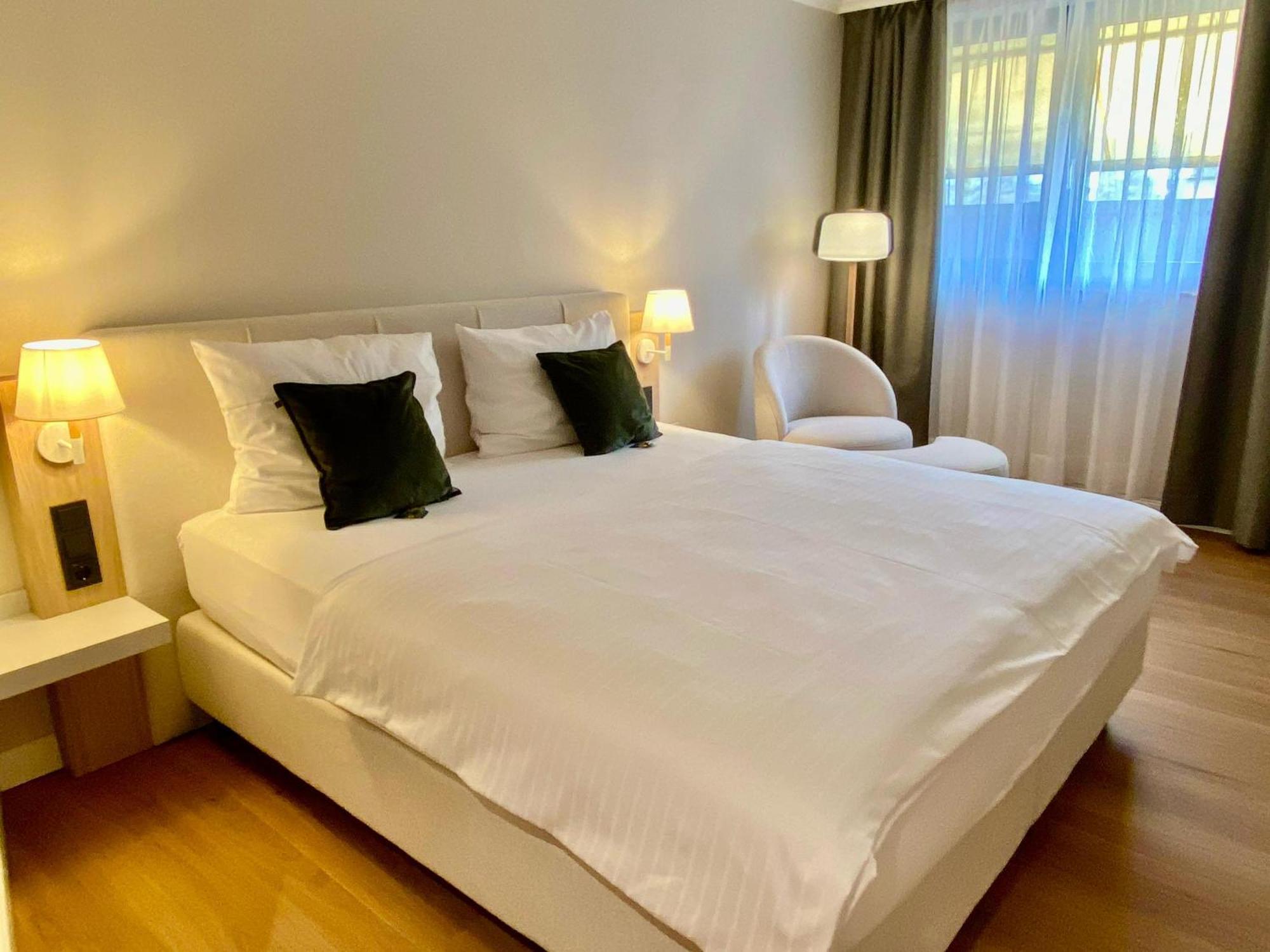 Vital Hotel Westfalen Therme Wellness Resort & Spa Bad Lippspringe Ngoại thất bức ảnh